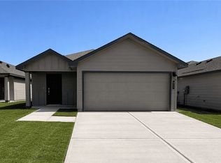 548 Meansville Dr, Odem, TX 78370