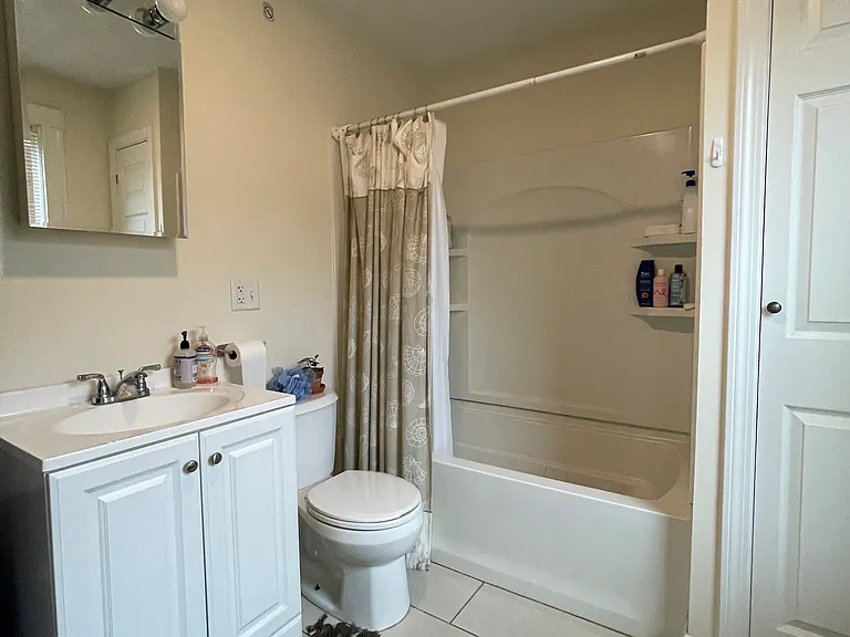 354 Main St #1 — Photo 2