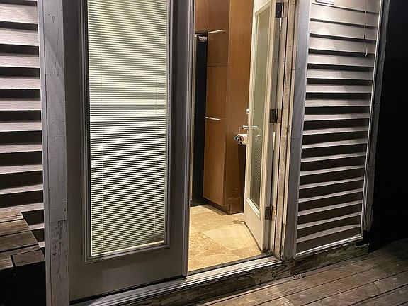 4th image of 133 Glen Ave