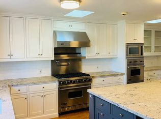 517 Pearl Ave, San Carlos, CA 94070