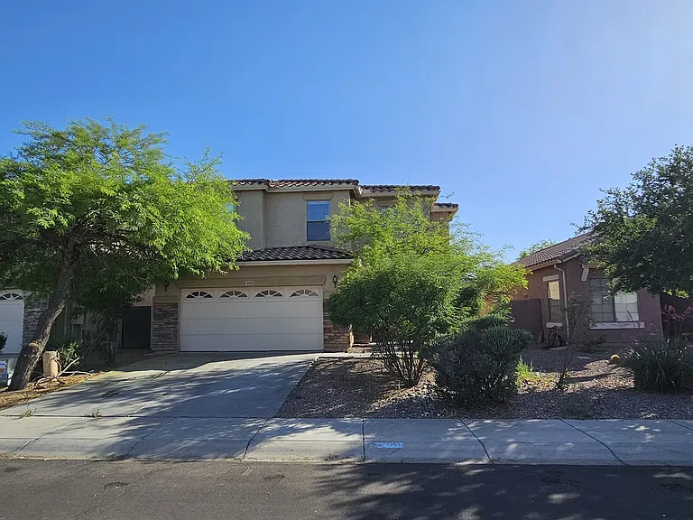2250 S 88th Dr — Photo 6