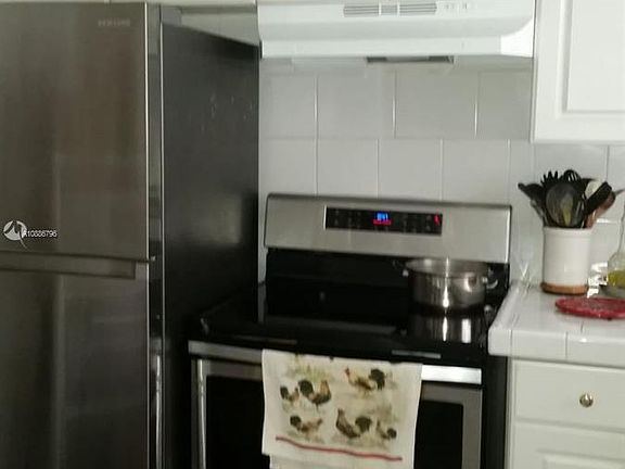 3rd image of 8465 Sunrise Lakes Blvd APT 109