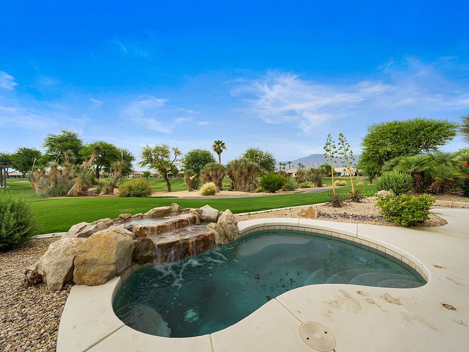 1st image of 44496 Saint Andrews Pl