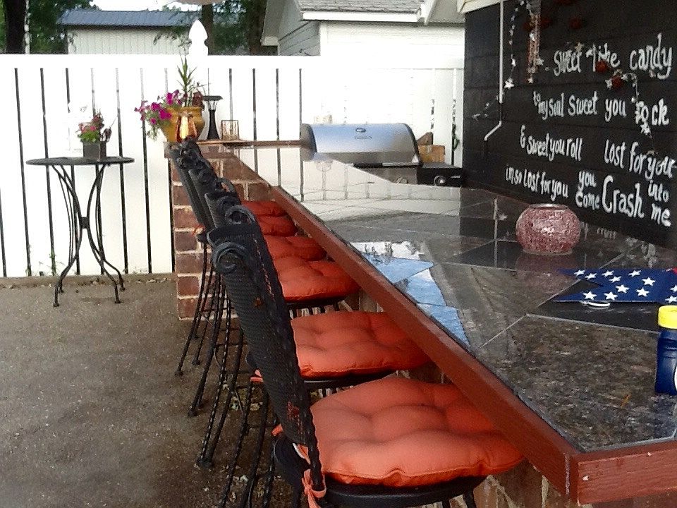 Pool bar 