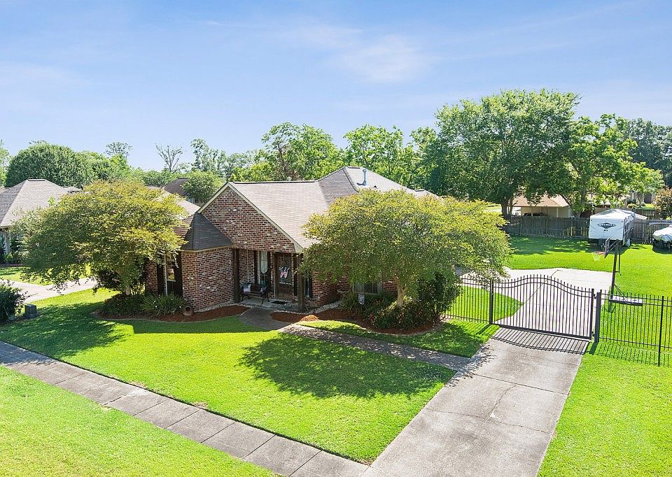 1st image of 6569 Windwood Dr