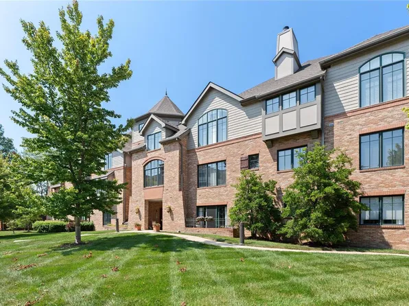 129 E Clinton Pl APT 3C, Saint Louis, MO 63122