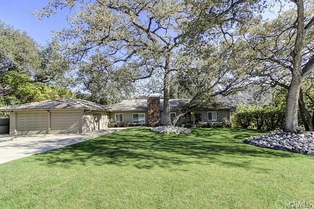 1st image of 1874 Highland Oaks Dr