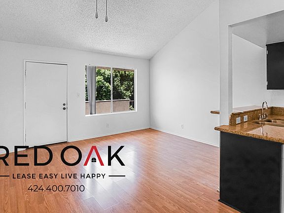 2nd image of 17327 Saticoy St APT 207