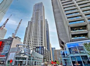 35 Balmuto St #4203-C01, Toronto, ON M4Y 0A3