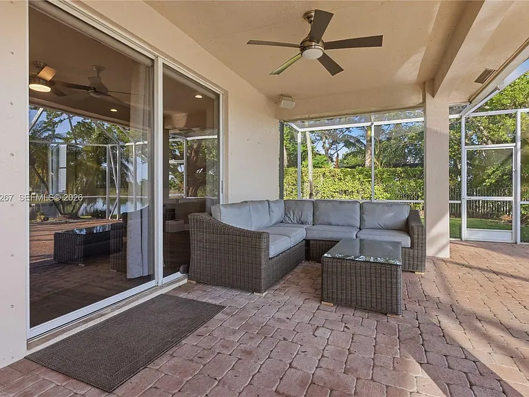 1419 Crossbill Ct — Photo 45