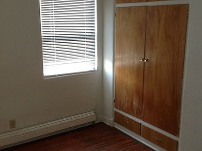 3rd image of 1100 Coal Ave SW APT 10