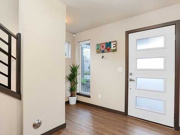 2nd image of 17808 19th Ave W