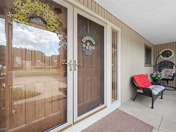 4th image of 3270 Harris Rd