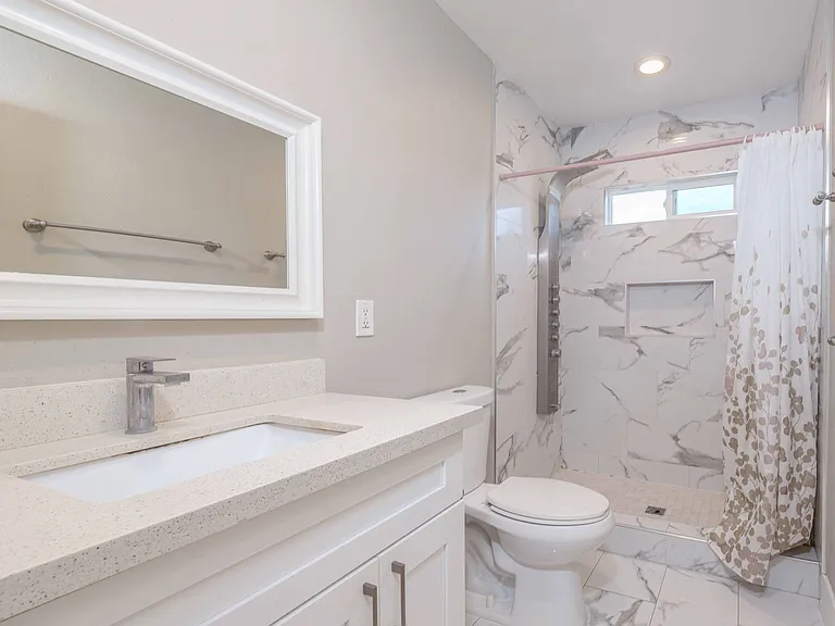 1817 E Morava Ave — Photo 18