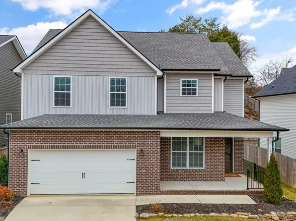 4945 Creek Bank Dr, Knoxville, TN 37920