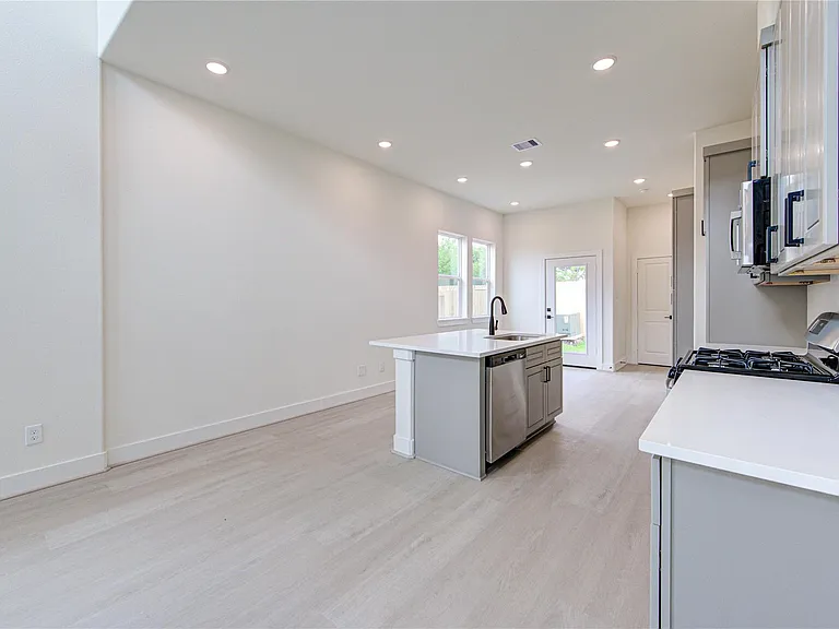 4336 Avron Dr #A — Photo 10