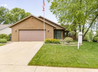 3619 Arbor Dr NW, Rochester, MN 55901