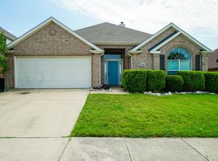 1044 Southfork Dr, Little Elm, TX 75068