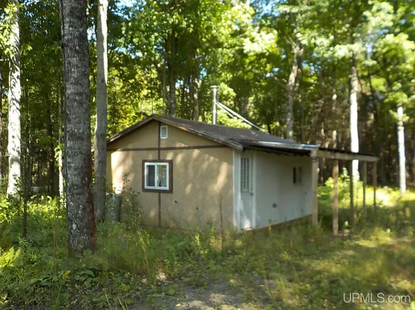 182 Wests Rd, Crystal Falls, MI 49920