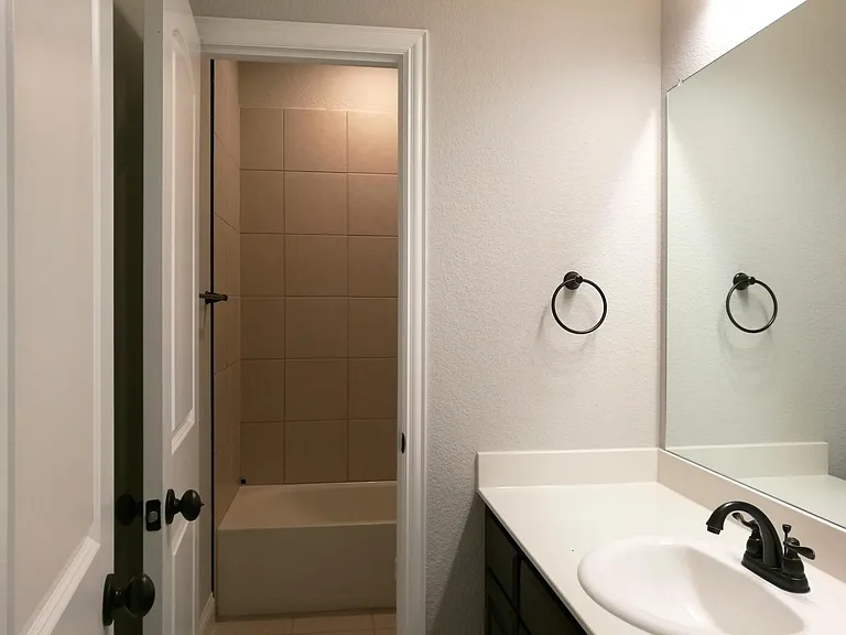 2816 Winchester Ave — Photo 19