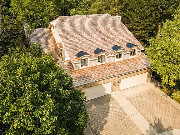 5th image of 644 Walnut Oaks Dr