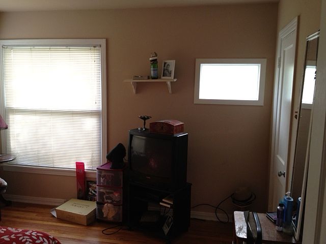 1st image of 2523 Winthrop Dr