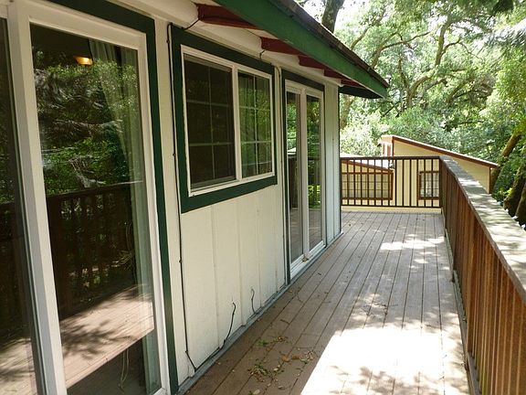 upper front deck to living room