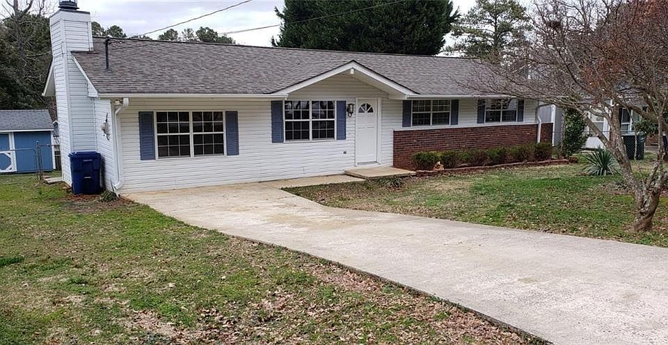 1st image of 29 Duke Dr