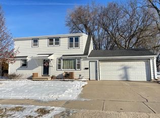 1625 Amy St, Green Bay, WI 54302