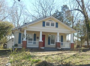 224 Willowood Dr, High Point, NC 27260