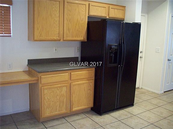 5th image of 10624 Camel Rock Ct