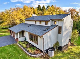 7801 Clearwater Cir, Manlius, NY 13104