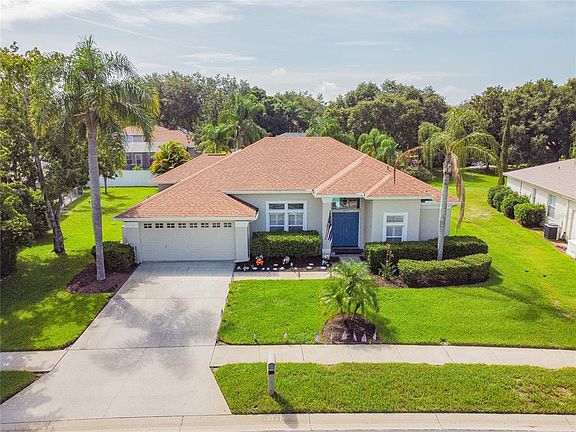 2nd image of 19711 Wyndham Lakes Dr