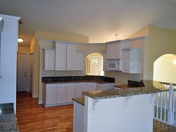 5th image of 528 Cassie Lynn Ln