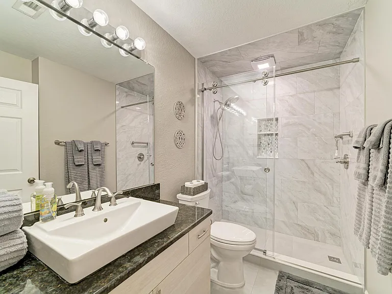 7405 Vista Way #105 — Photo 9