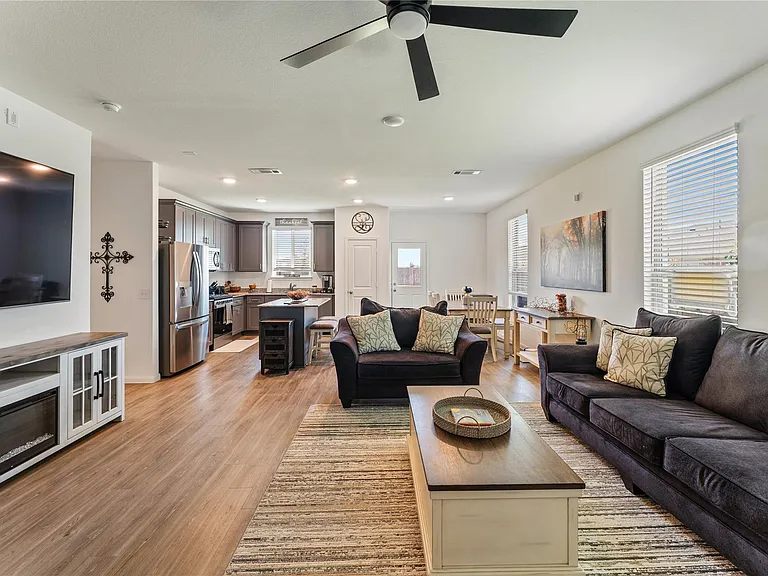 21103 Sherrell Bay Dr — Photo 7