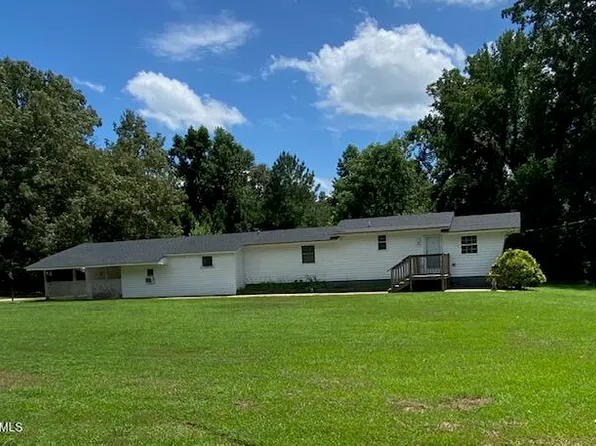 127 Dowtin St, Warrenton, NC 27589