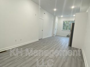 624 N 38th St #1, Philadelphia, PA 19104
