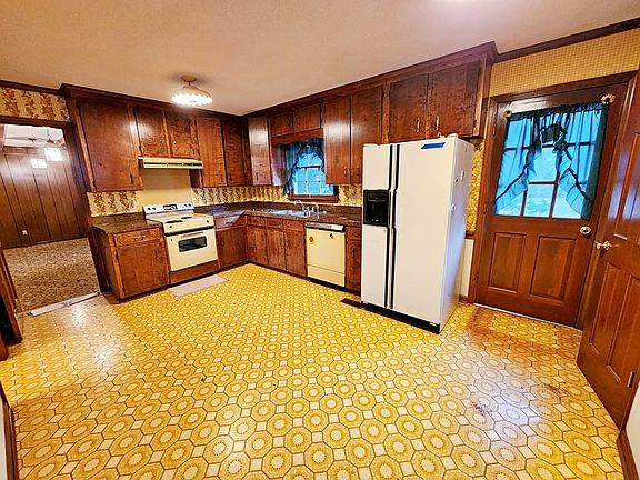 4th image of 134 Cannon Dr