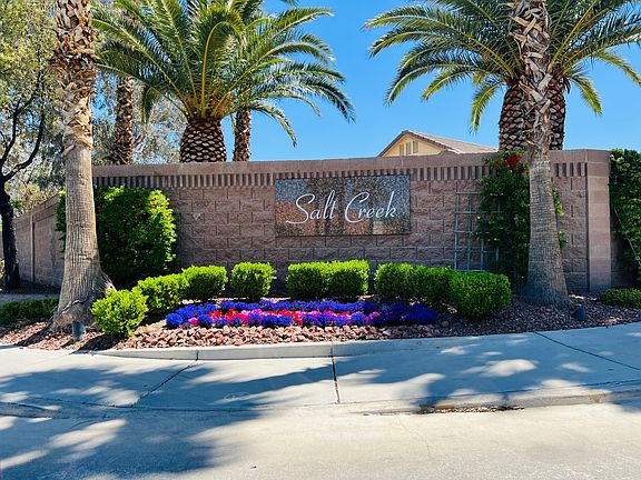 Before you turn into Front Entrance to community (Salt Creek community)