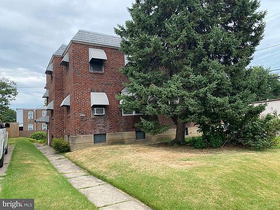 2nd image of 4223 Tyson Ave