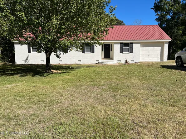 3707 S Red Banks Rd, Byhalia, MS 38611