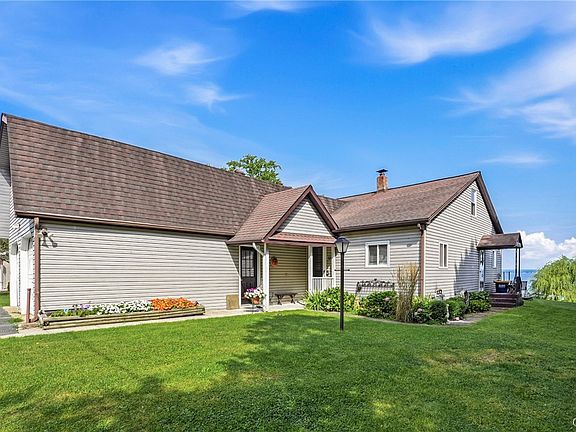 2nd image of 2471 Coulter Cove Rd