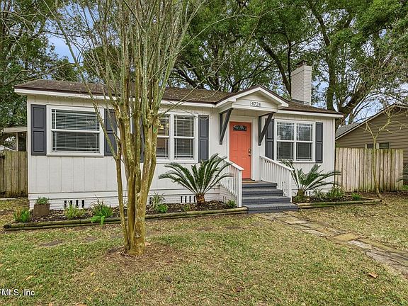 4th image of 4724 CRESCENT Street