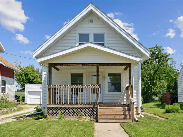 1036 19th St SE, Cedar Rapids, IA 52403