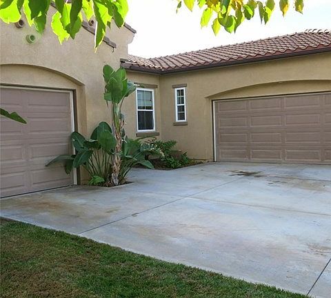 4th image of 36979 Cottonwood St