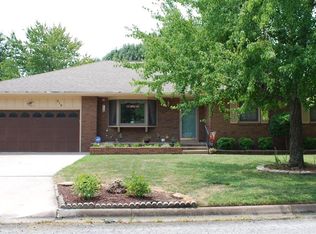 512 Custer Rd, Parsons, KS 67357