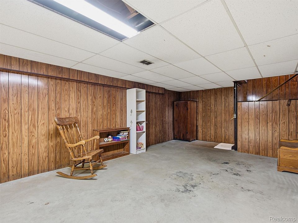 1810 Dunwoodie St, photo 22