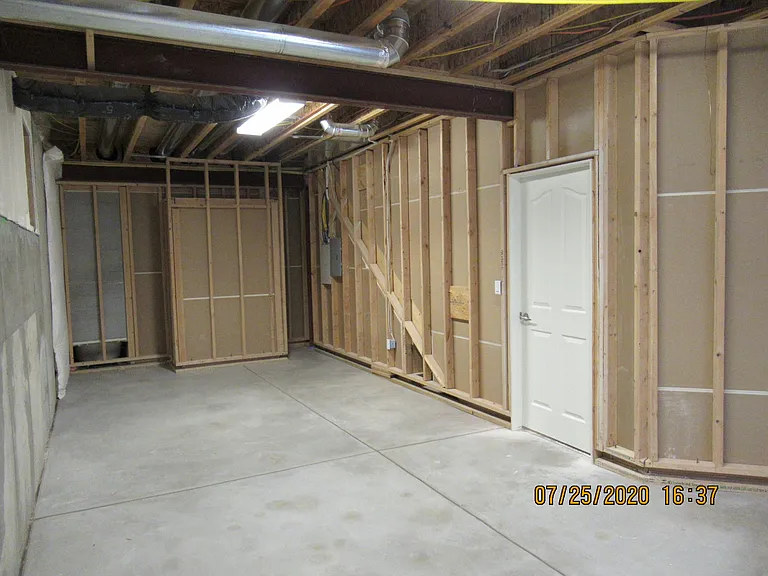 26834 E Mineral Dr — Photo 115