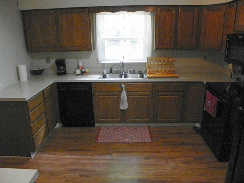 1st image of 12711 Wesley Dr